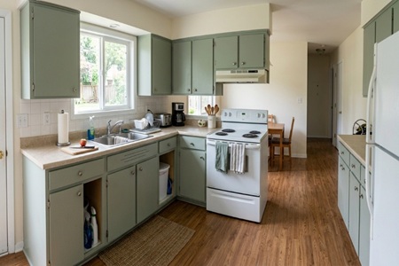 Kitchens, Complete